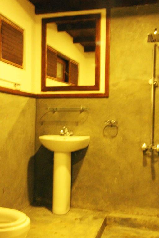 Rowinrich Cottages Ella Esterno foto
