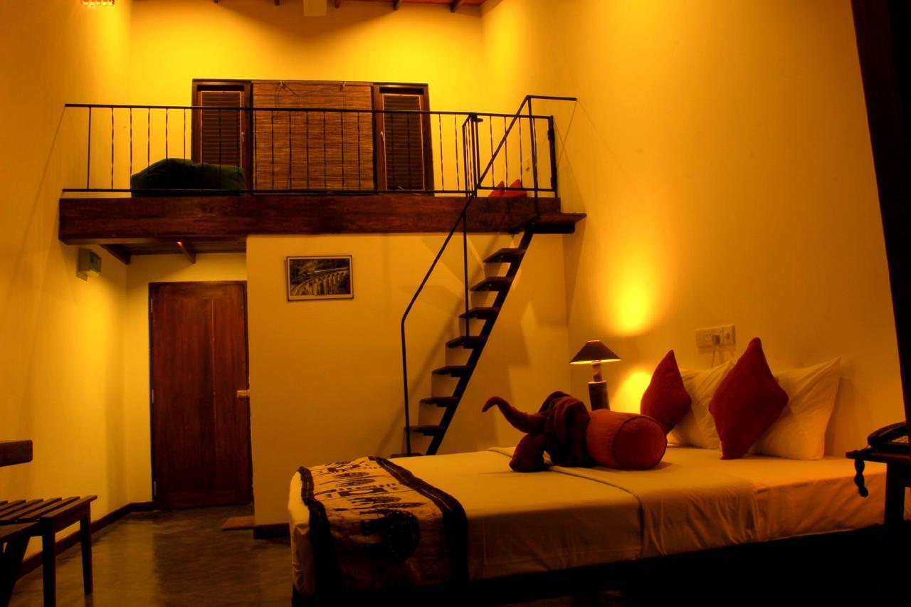 Rowinrich Cottages Ella Esterno foto