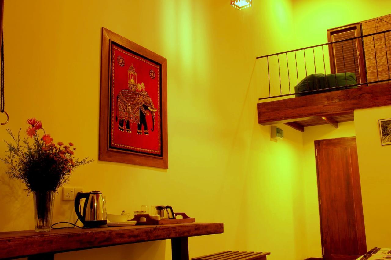 Rowinrich Cottages Ella Esterno foto