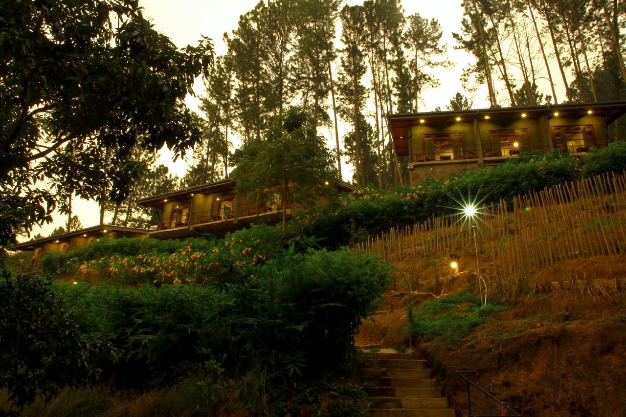 Rowinrich Cottages Ella Esterno foto